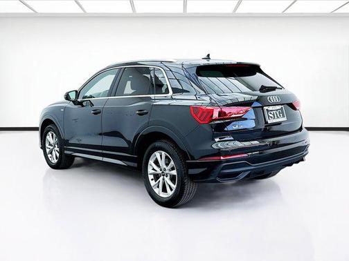 2023 Audi Q3 45 S line Premium Plus