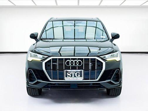 2023 Audi Q3 45 S line Premium Plus