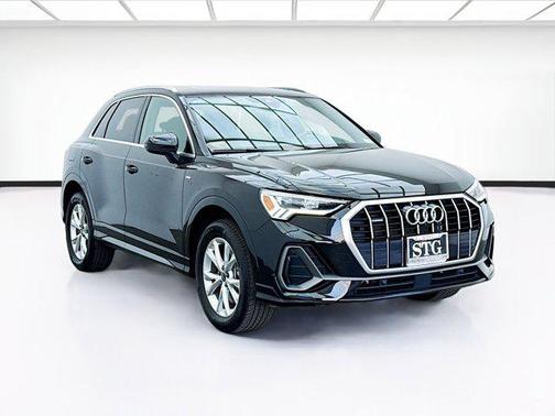 2023 Audi Q3 45 S line Premium Plus