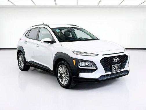 Chalk White 2021 Hyundai KONA SEL