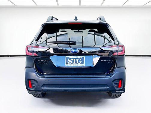 2022 Subaru Outback Onyx Edition XT