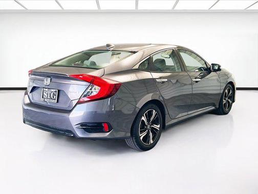 2017 Honda Civic Touring