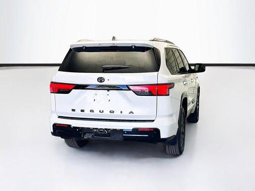 2024 Toyota Sequoia Platinum