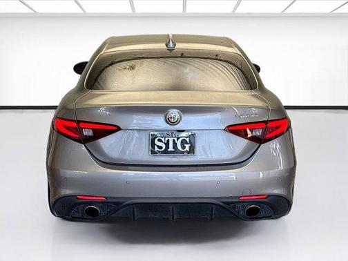 2018 Alfa Romeo Giulia Ti Sport