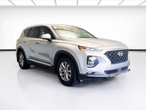 Shimmering Silver Pearl 2020 Hyundai SANTA FE SEL 2.4