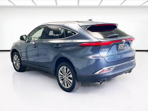 2021 Toyota Venza XLE