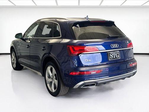 2022 Audi Q5 45 S line Premium Plus