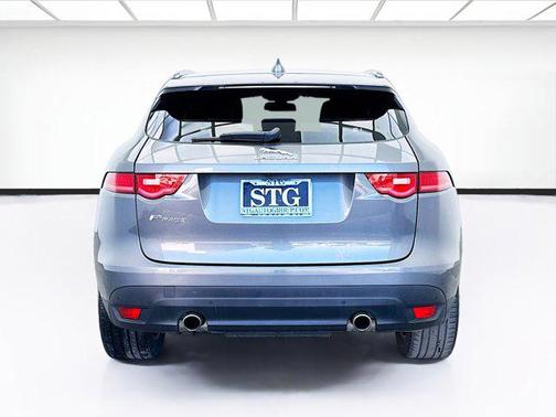 2017 Jaguar F-PACE 35t Premium