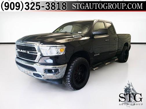 Diamond Black Crystal Pearlcoat 2020 RAM 1500 Big Horn/Lone Star