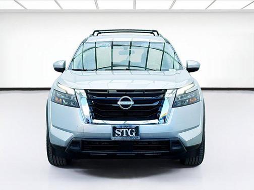 2024 Nissan Pathfinder SV FWD