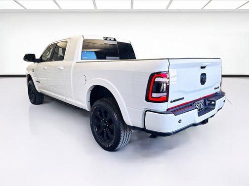 2022 RAM 2500 Laramie Mega Cab 4x4 6'4' Box