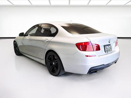 Glacier Silver Metallic 2015 BMW 550 550i