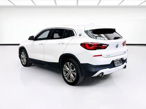 Alpine White 2022 BMW X2 xDrive28i