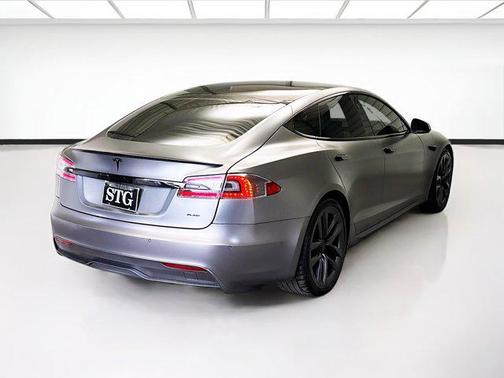 2021 Tesla Model S Plaid