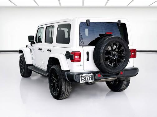 Bright White Clearcoat 2021 Jeep Wrangler Unlimited 4xe Sahara