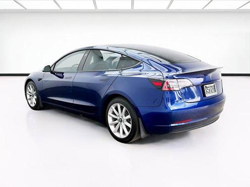 Deep Blue Metallic 2021 Tesla Model 3 Standard Range Plus