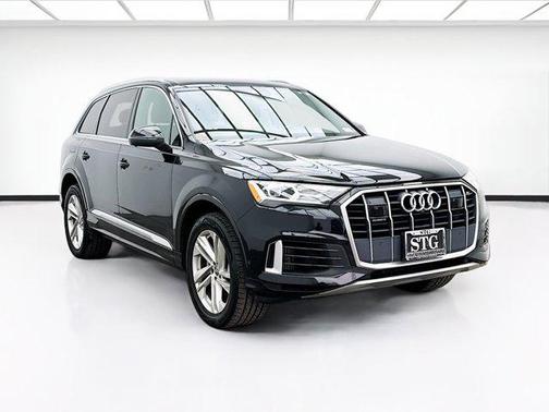 2020 Audi Q7 55 Premium Plus
