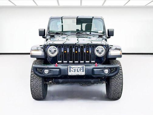 Black Clearcoat 2020 Jeep Gladiator Rubicon