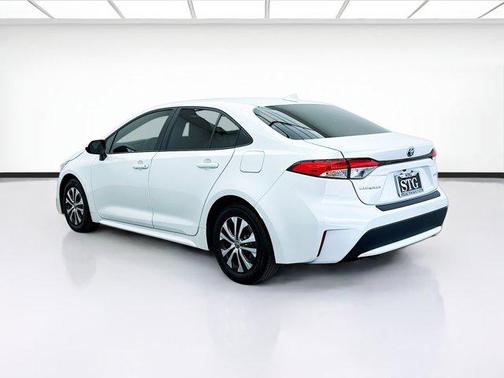 2022 Toyota Corolla Hybrid LE
