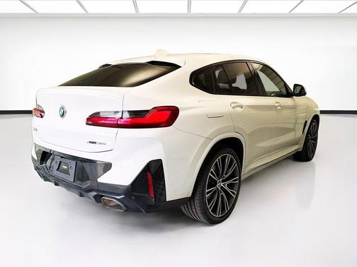 Alpine White 2023 BMW X4 xDrive30i