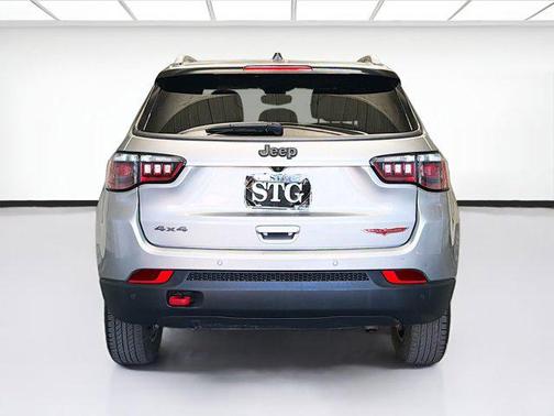 2021 Jeep Compass Trailhawk