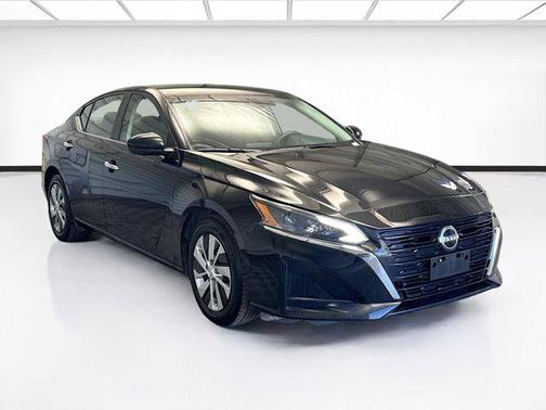 2023 Nissan Altima S FWD
