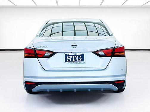 2020 Nissan Altima S FWD