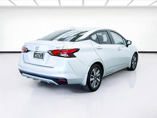 2020 Nissan Versa 1.6 SV
