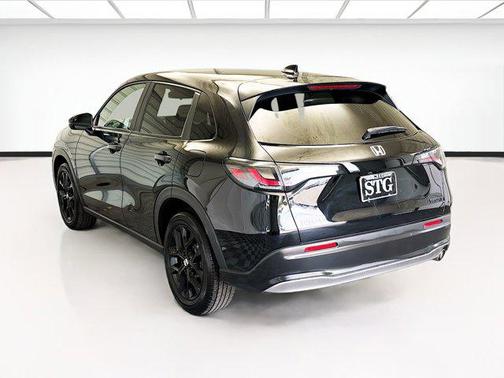 2024 Honda HR-V 2WD Sport