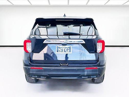 2021 Ford Explorer Base