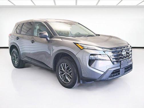 Gun Metallic 2024 Nissan Rogue S