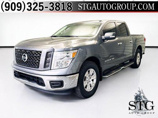 2019 Nissan Titan SV