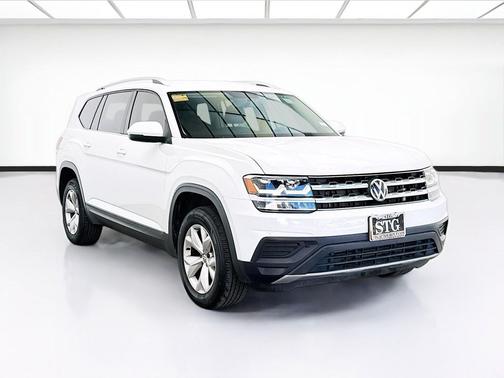 Pure White 2018 Volkswagen Atlas 3.6L S