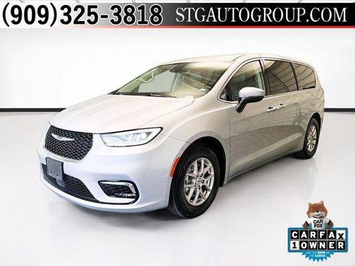Silver Mist Clearcoat 2023 Chrysler Pacifica Touring L