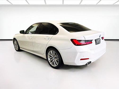 2023 BMW 330 330i