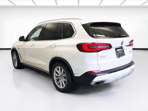 2022 BMW X5 PHEV xDrive45e
