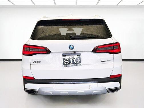 2022 BMW X5 PHEV xDrive45e