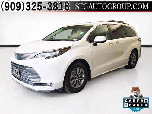 Wind Chill Pearl 2024 Toyota Sienna XLE