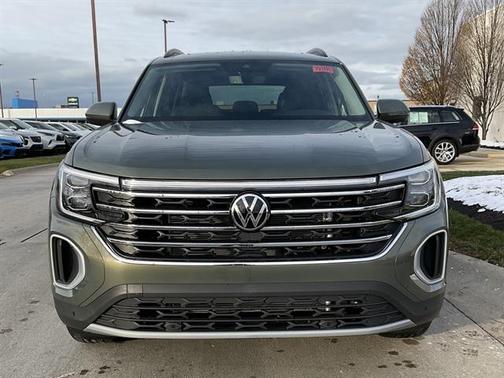 2026 Volkswagen Atlas 2.0T SE w/Technology 4MOTION