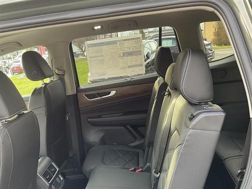 2026 Volkswagen Atlas 2.0T SE w/Technology 4MOTION