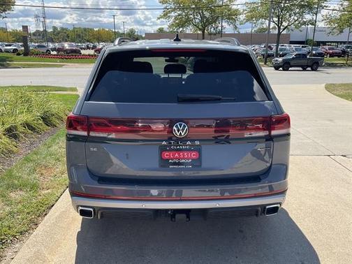 2025 Volkswagen Atlas 2.0T Peak Edition