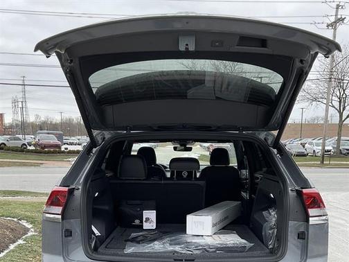 2026 Volkswagen Atlas Cross Sport 2.0T SE w/Technology 4MOTION