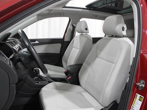 2019 Volkswagen Tiguan 2.0T SEL