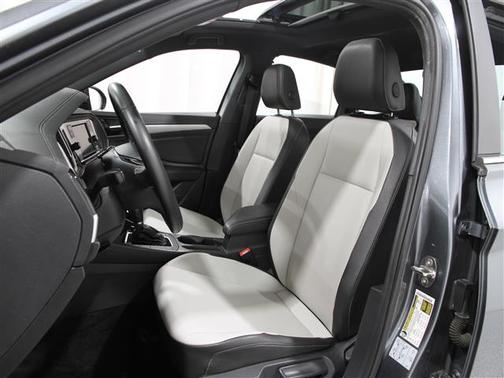 2019 Volkswagen Jetta 1.4T R-Line