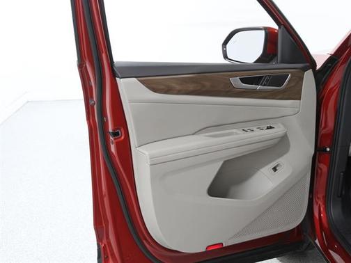 2024 Volkswagen Atlas 2.0T SE w/Technology 4MOTION