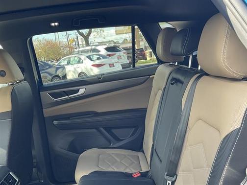 2026 Volkswagen Atlas Cross Sport 2.0T SE w/Technology 4MOTION
