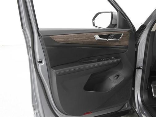 2025 Volkswagen Atlas 2.0T SEL Premium R-Line 4MOTION