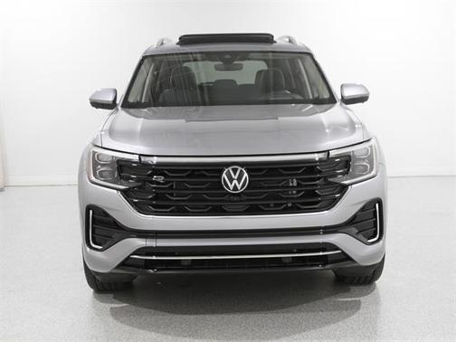 2025 Volkswagen Atlas 2.0T SEL Premium R-Line 4MOTION