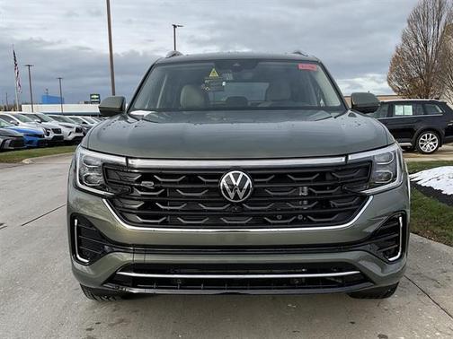 2026 Volkswagen Atlas 2.0T SEL Premium R-Line 4MOTION