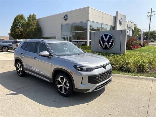 2025 Volkswagen Tiguan 2.0T SE 4MOTION